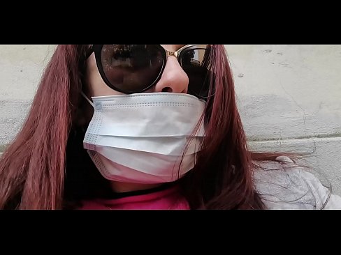 ❤️ Nicoletta se răzbună pe vecinul ei și face pipi în garajul lui (Special Covid19 Carantină italiană) at ro.tubesexer-com.ru ﹏