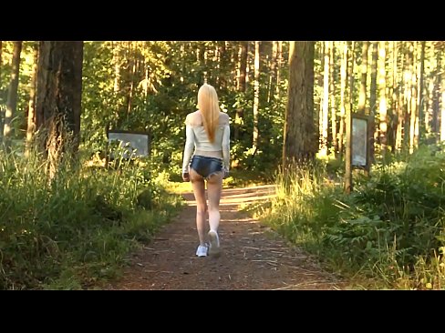 ❤️ O femeie frumoasă se mișcă încet, nu video nud at ro.tubesexer-com.ru ﹏