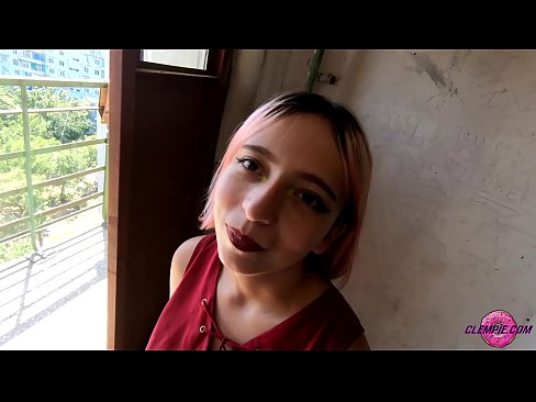 ❤️ O studentă senzuală o suge unui străin în Outback - Ejaculează pe fața lui at ro.tubesexer-com.ru ﹏